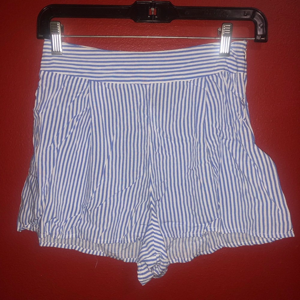 Two piece set - Picture 4 of 5